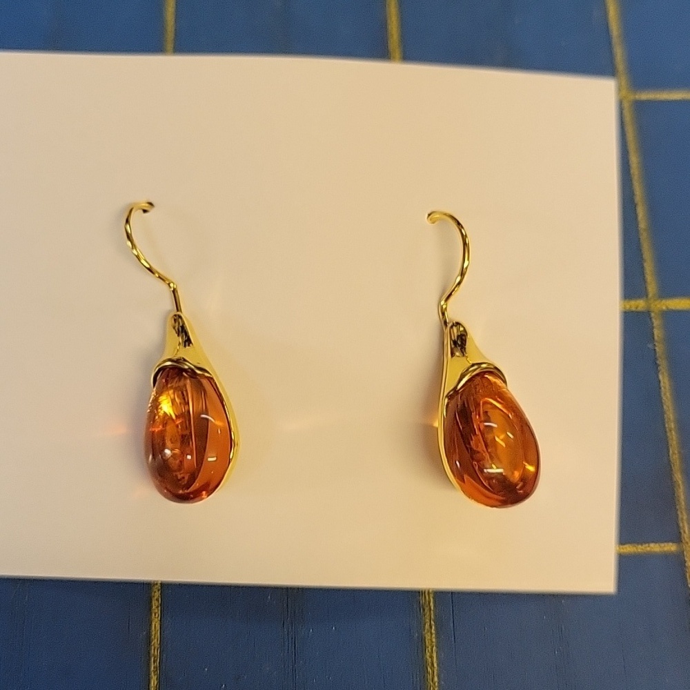 Gold Tone Teardrop Earrings - Golden